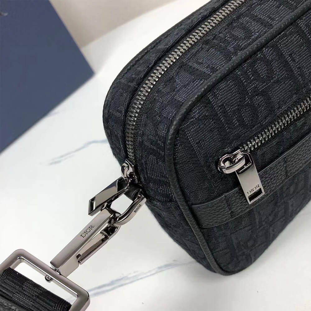 Dior Safari Bag with Strap(HIGH-END GRADE)