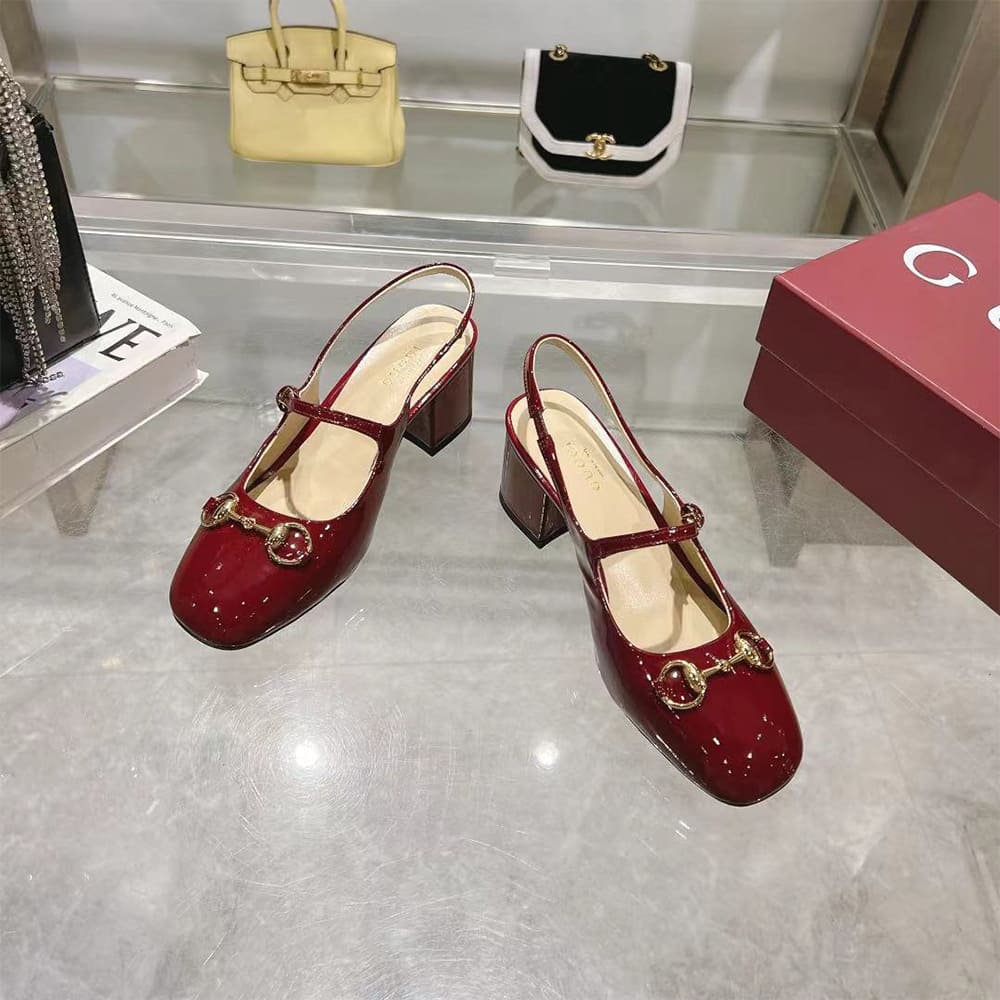 Gucci Women s Horsebit pump