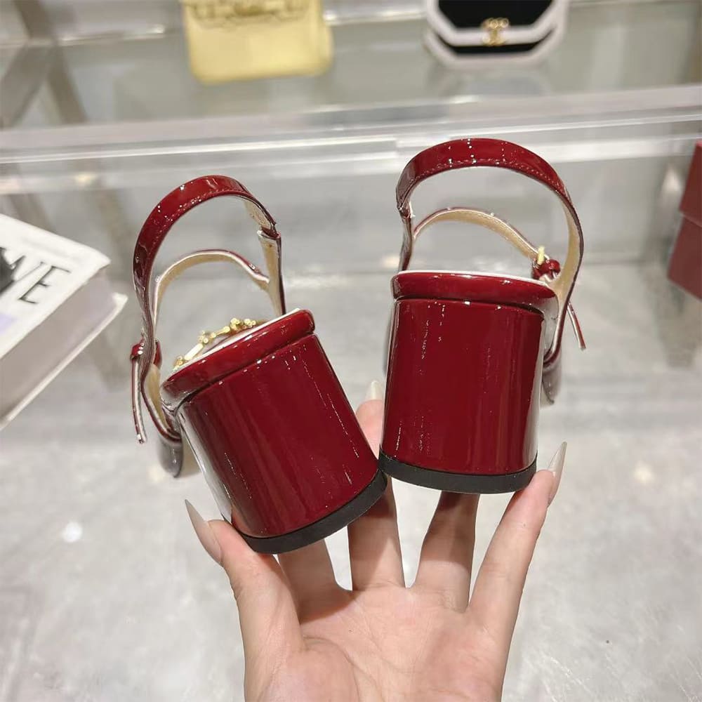 Gucci Women s Horsebit pump