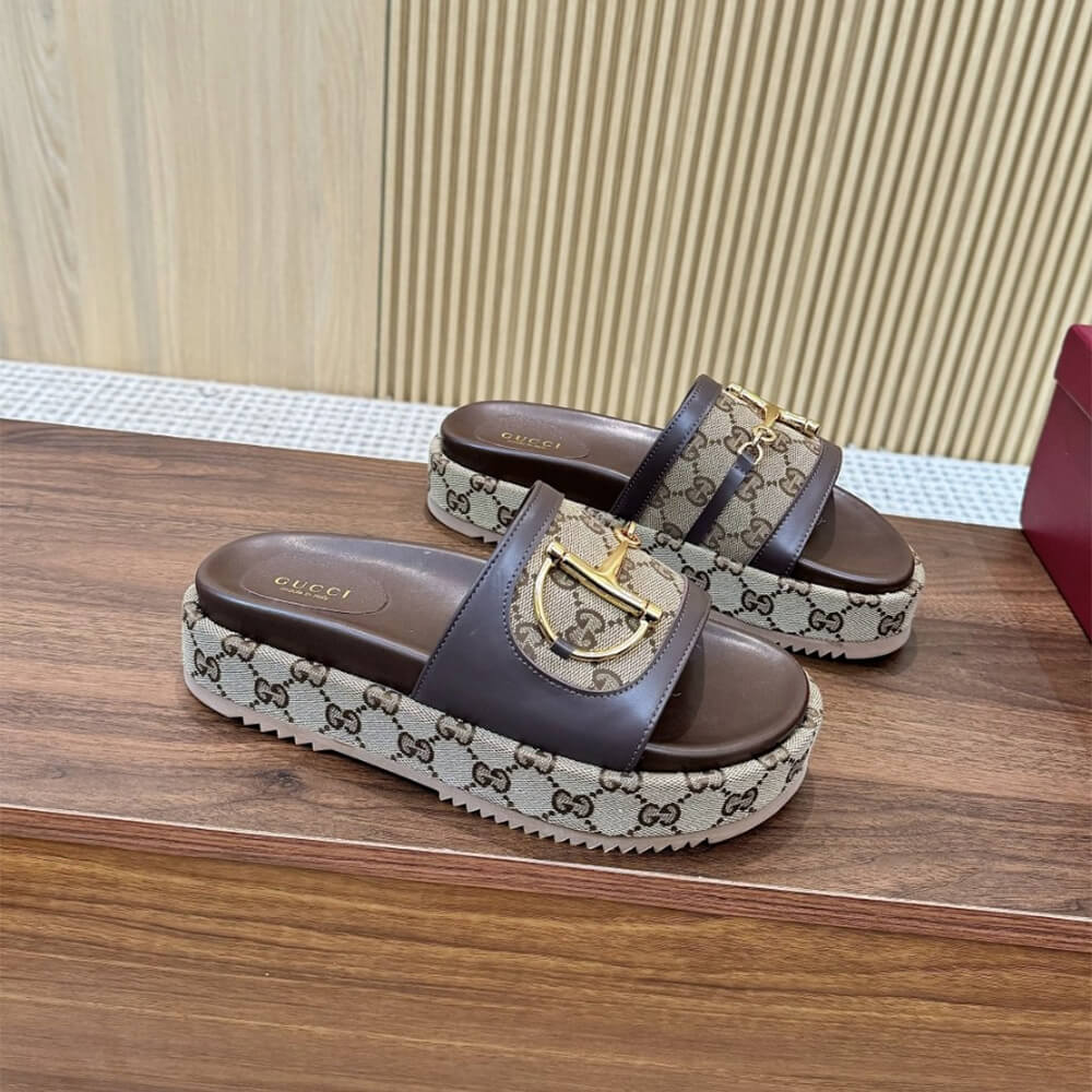 GUCCI Women s platform slide sandal