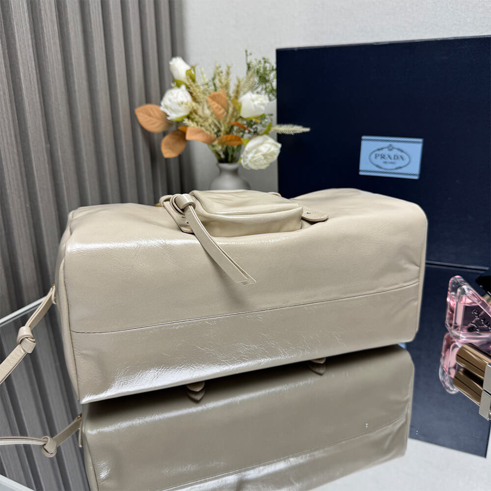 Prada Dangle medium leather top-handle bag(HIGH-END GRADE)