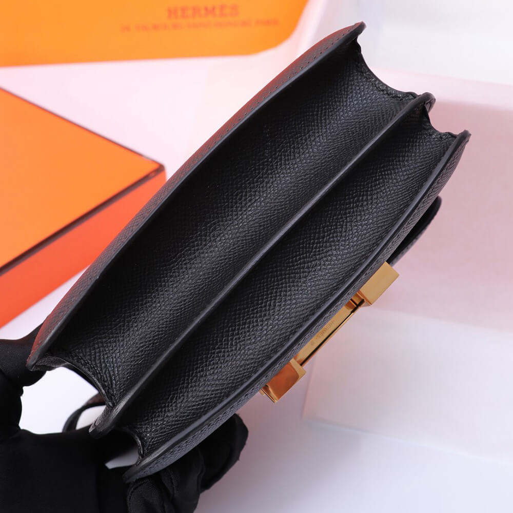 Hermes Constance 18