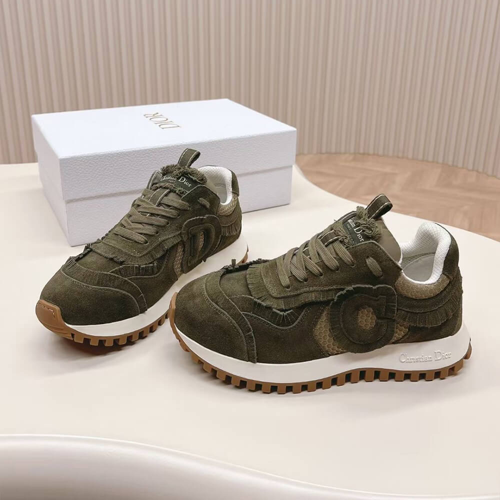 DIOR C est Dior Sneaker