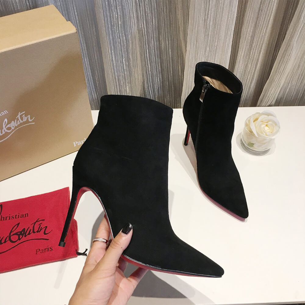 Christian Louboutin So Kate Booty (100 mm)