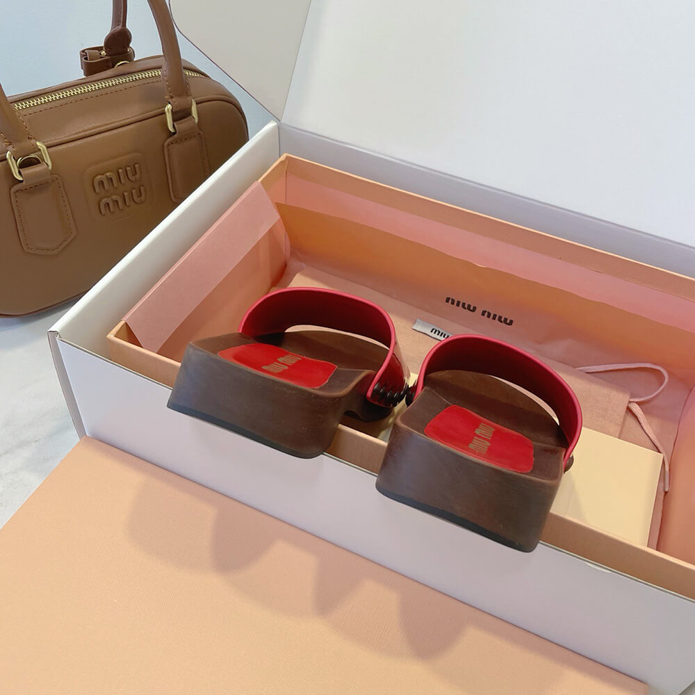 MiuMiu Patent leather clogs