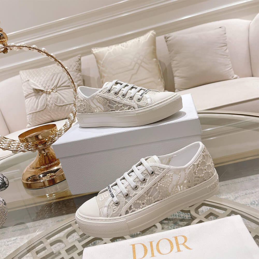 WALK N DIOR SNEAKER